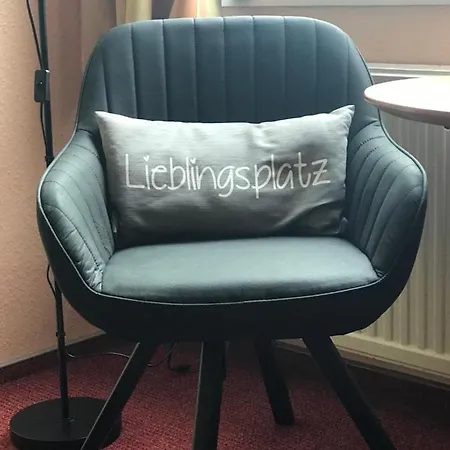Einzelzimmer Im Haus Leuchtturm Mit Dusche Und Wc Ohne Taglichen Service & Fruhstuck Hotel