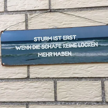 Einzelzimmer Im Haus Leuchtturm Mit Dusche Und Wc Ohne Taglichen Service & Fruhstuck *